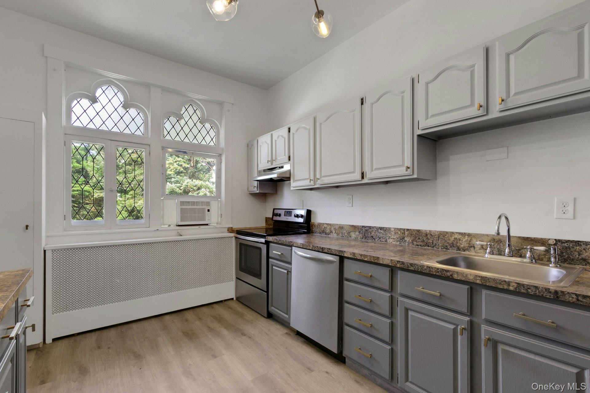 61 Crows Nest Road, Unit 6 photo 19