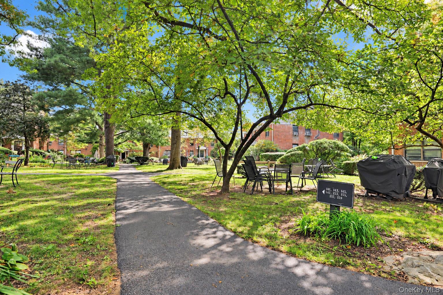 151 E Hartsdale Avenue, Unit 2B photo 3