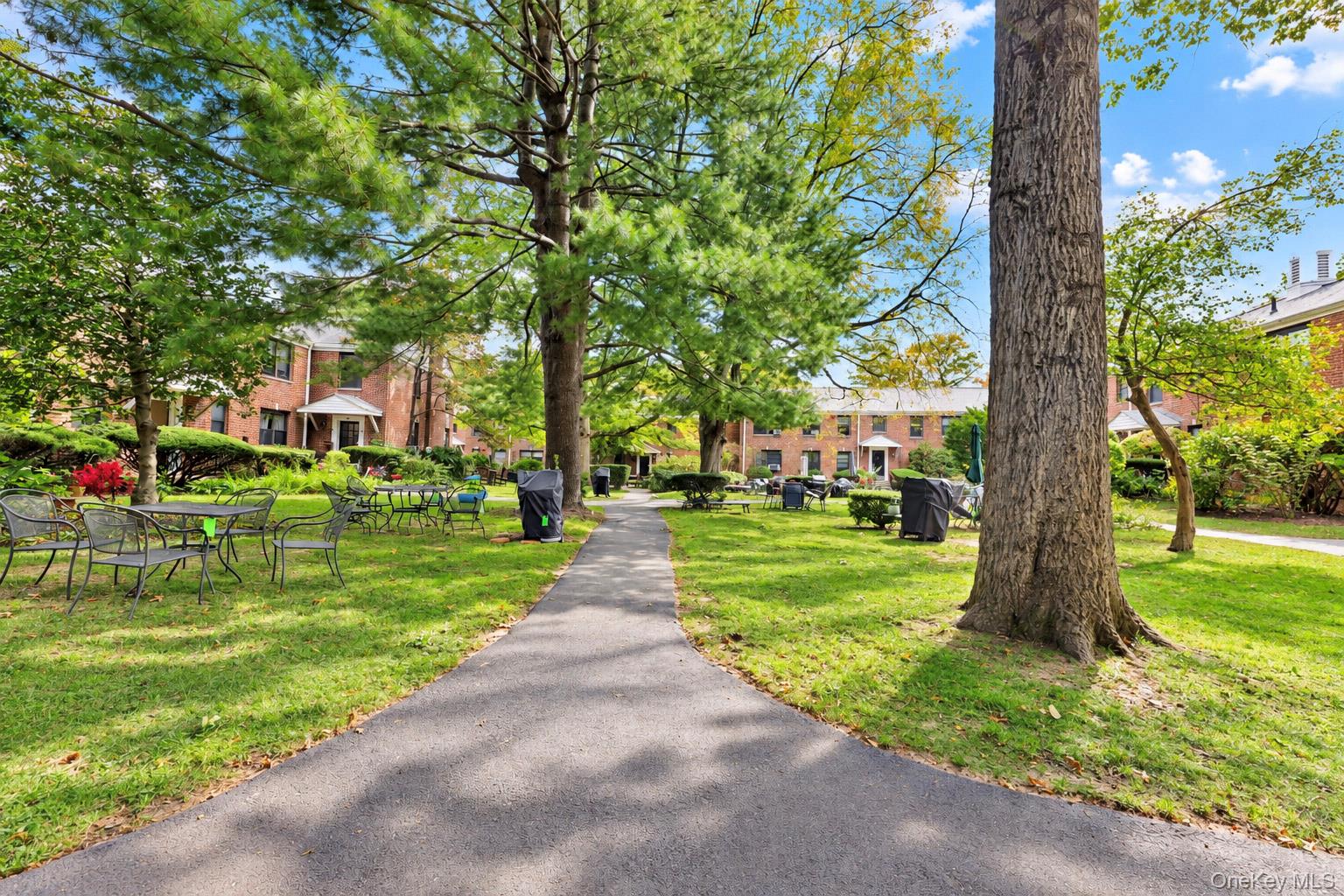 151 E Hartsdale Avenue, Unit 2B photo 4