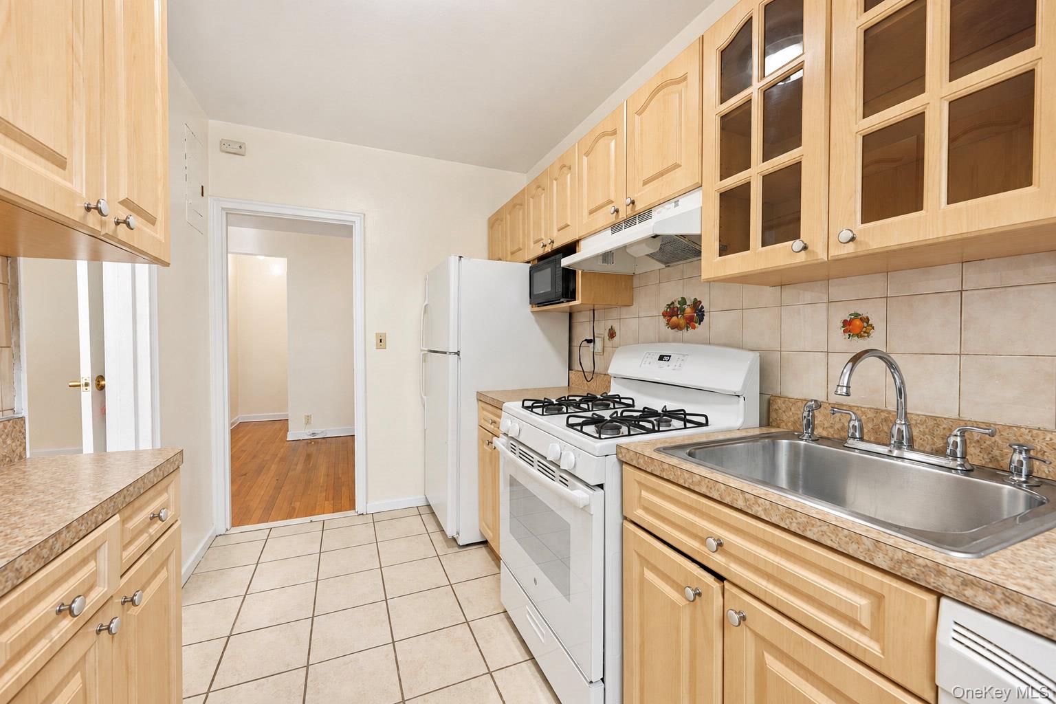 151 E Hartsdale Avenue, Unit 2B photo 15