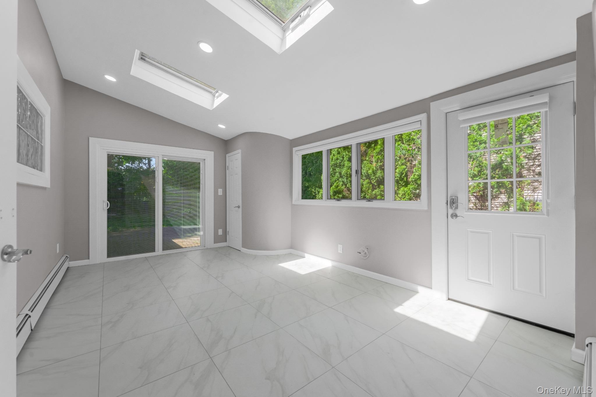 19 Ridge Drive E – For Sale photo 14