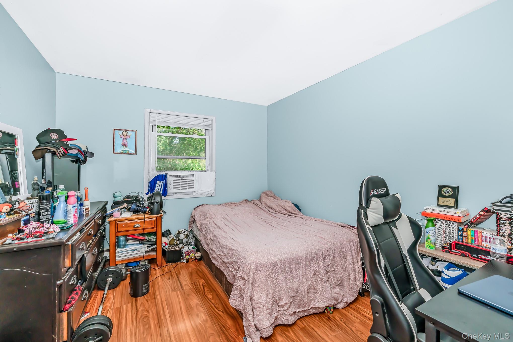 103 Gates Avenue – For Sale photo 15