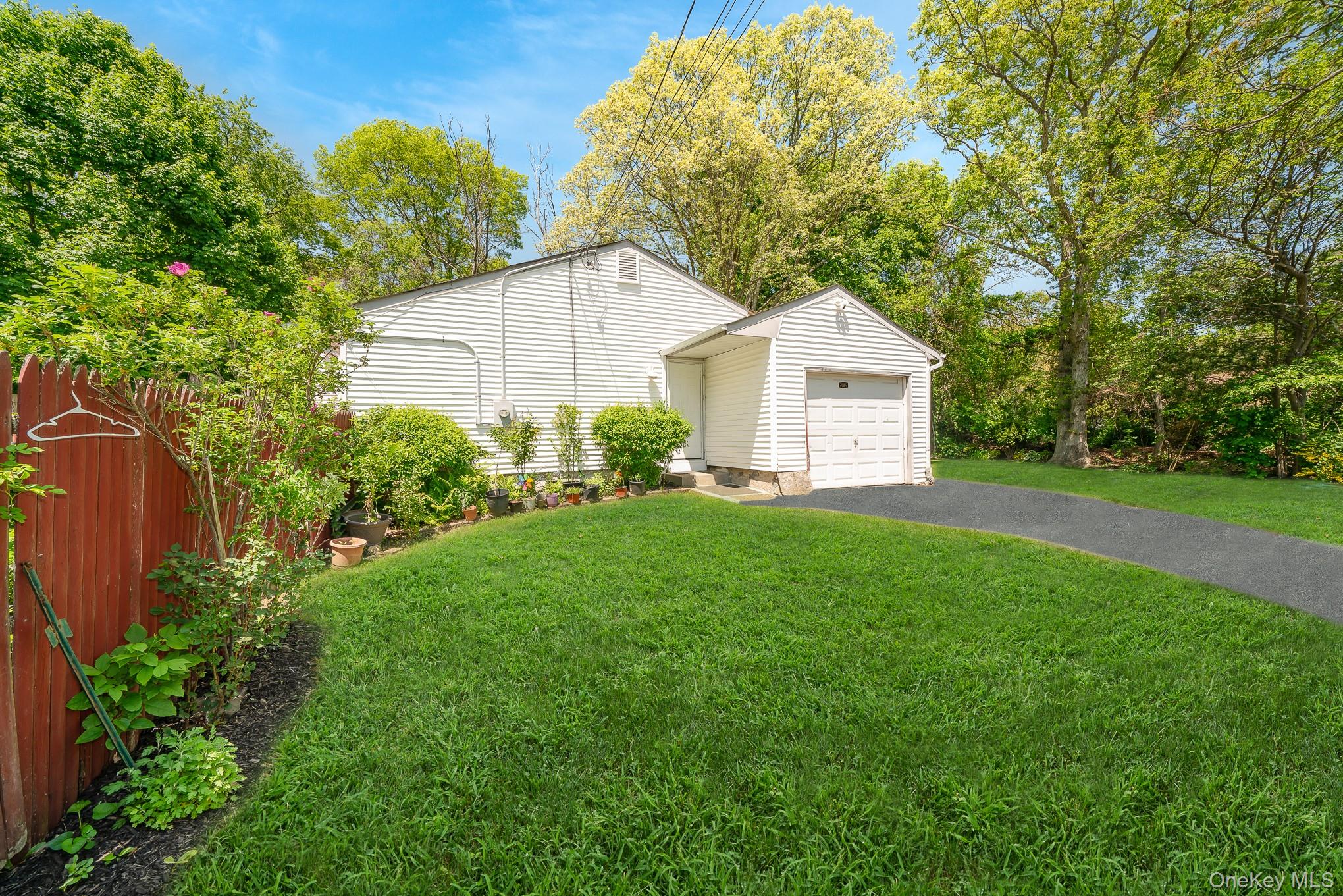 103 Gates Avenue – For Sale photo 22