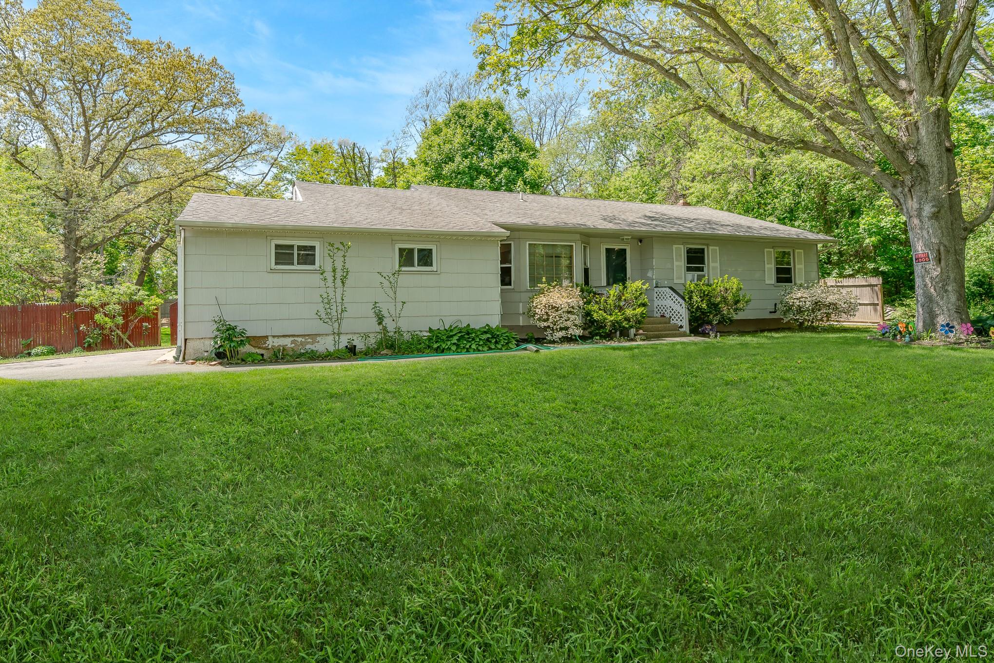103 Gates Avenue – For Sale photo 25