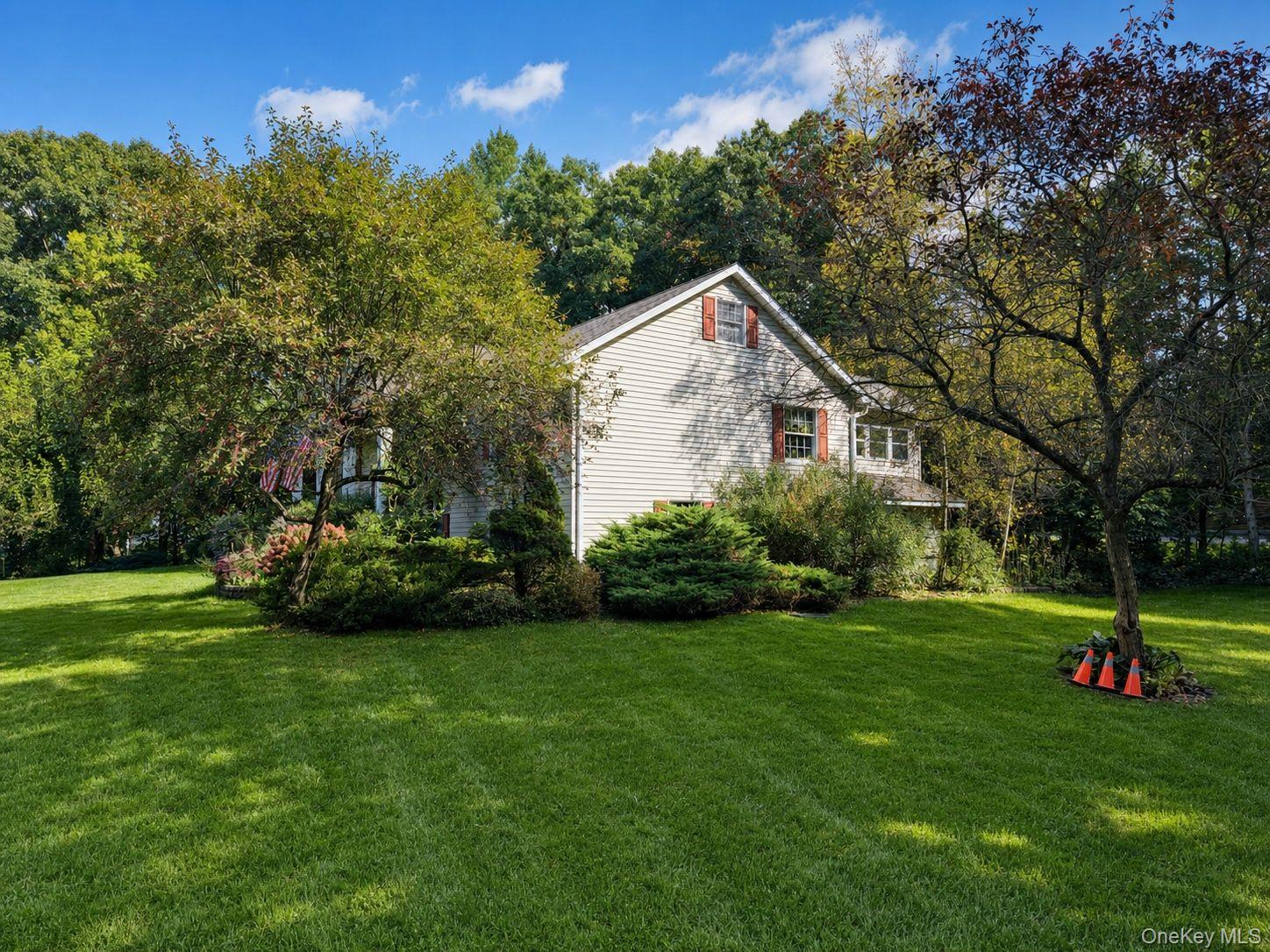 115 Foxwood Drive S – For Sale photo 35
