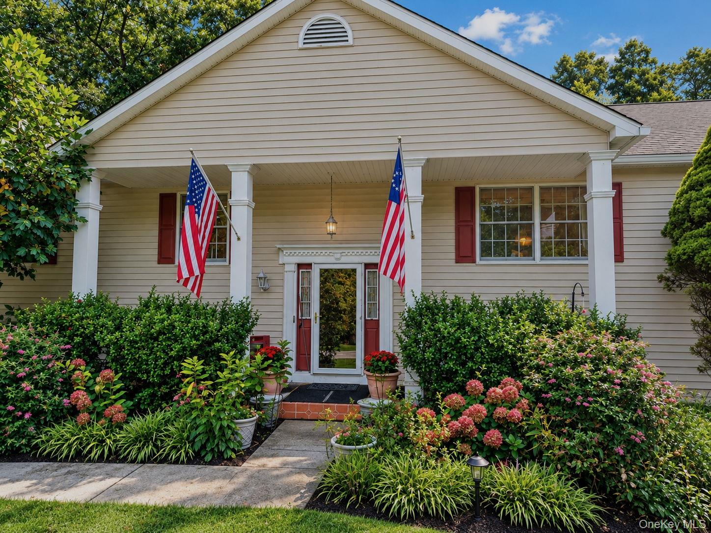 115 Foxwood Drive S – For Sale photo 2