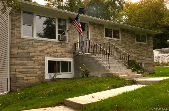 11 Everett Road – For Sale photo 2