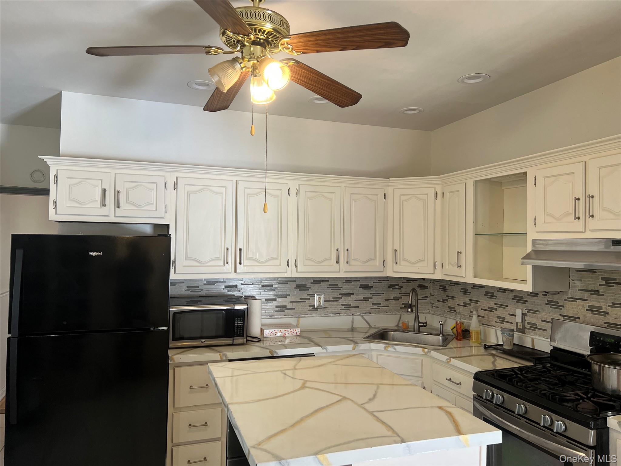 1615 E 51st Street – For Sale photo 2
