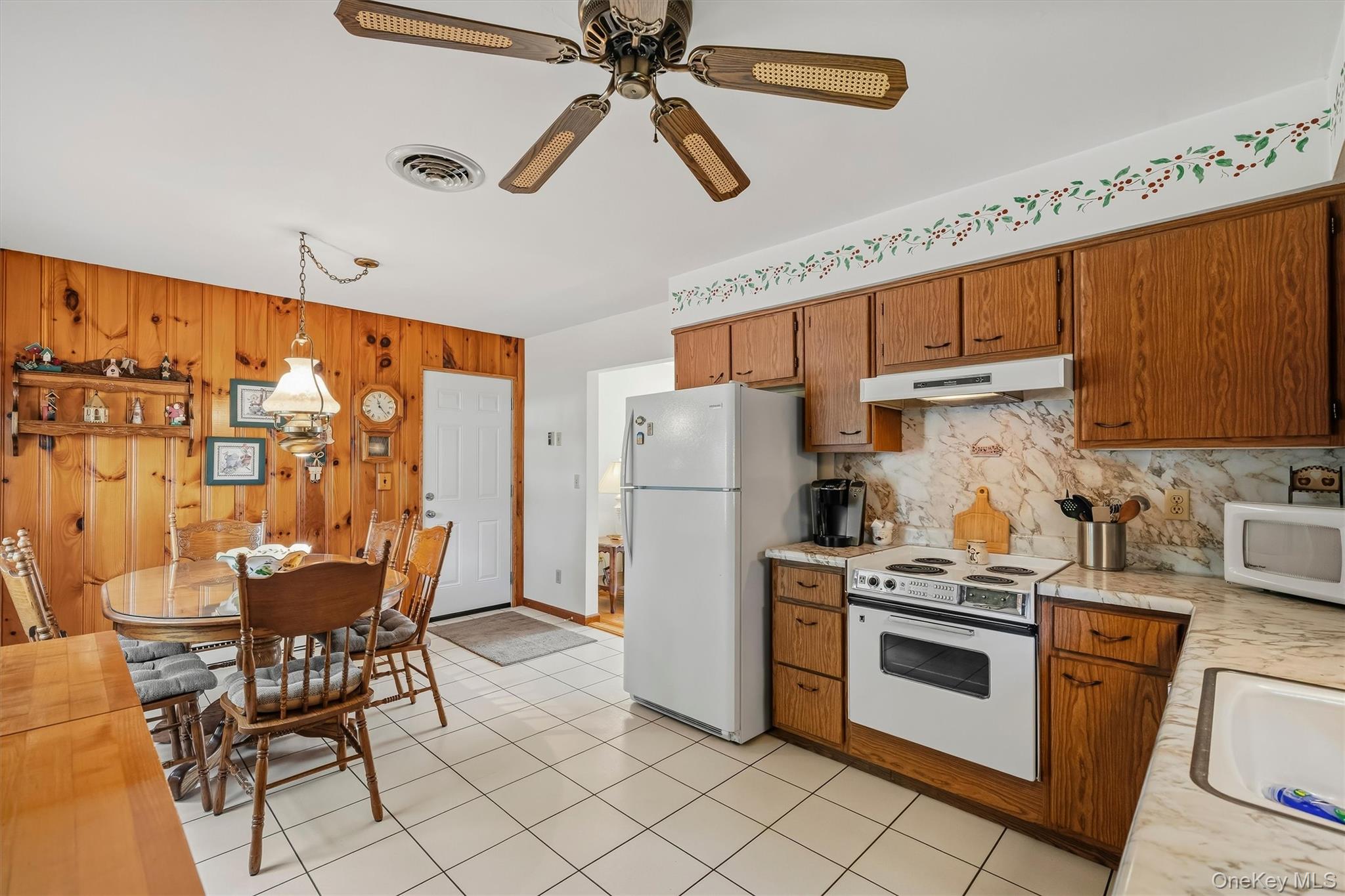 38 Blossom Lane – For Sale photo 15