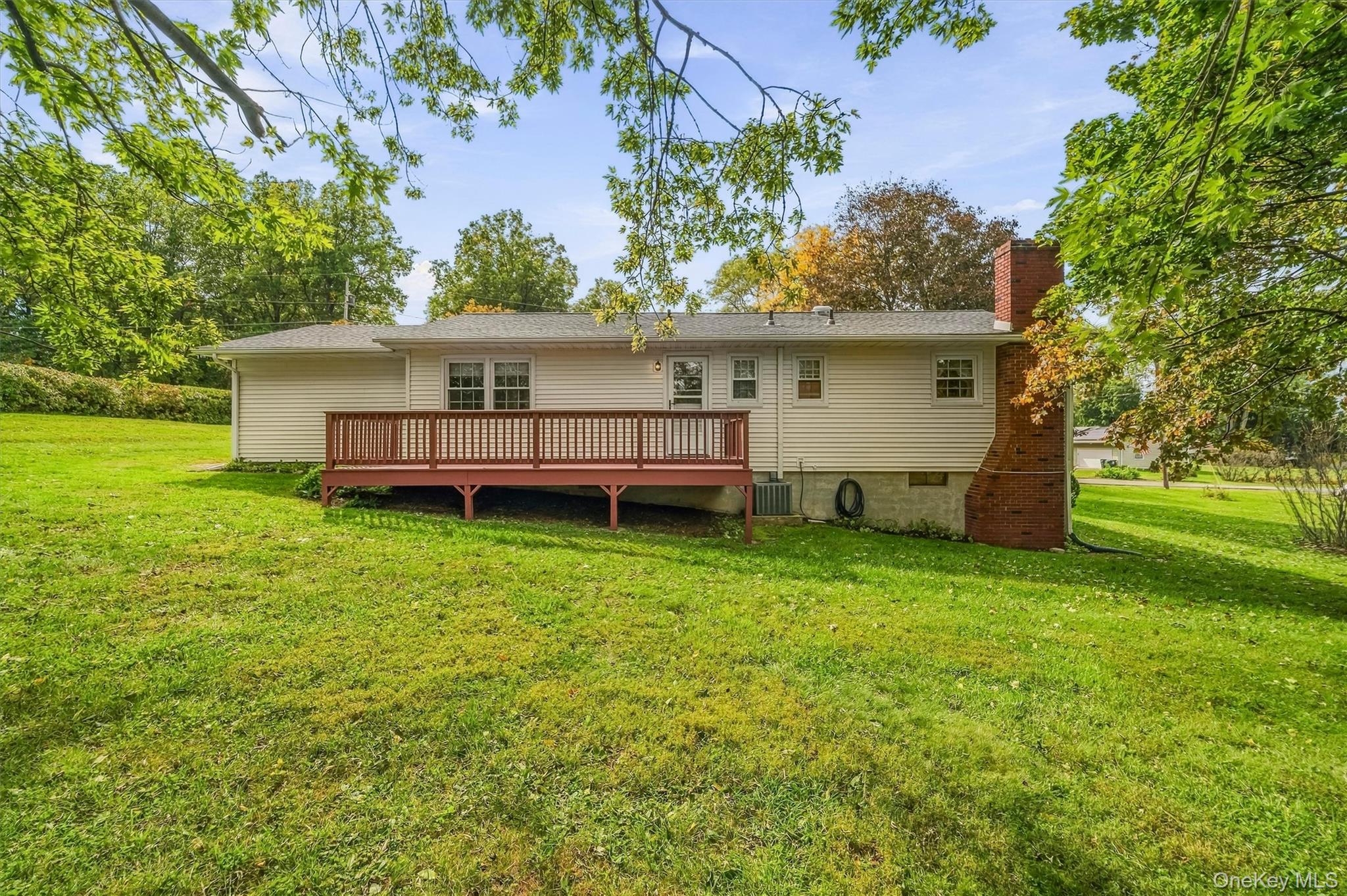 38 Blossom Lane – For Sale photo 35