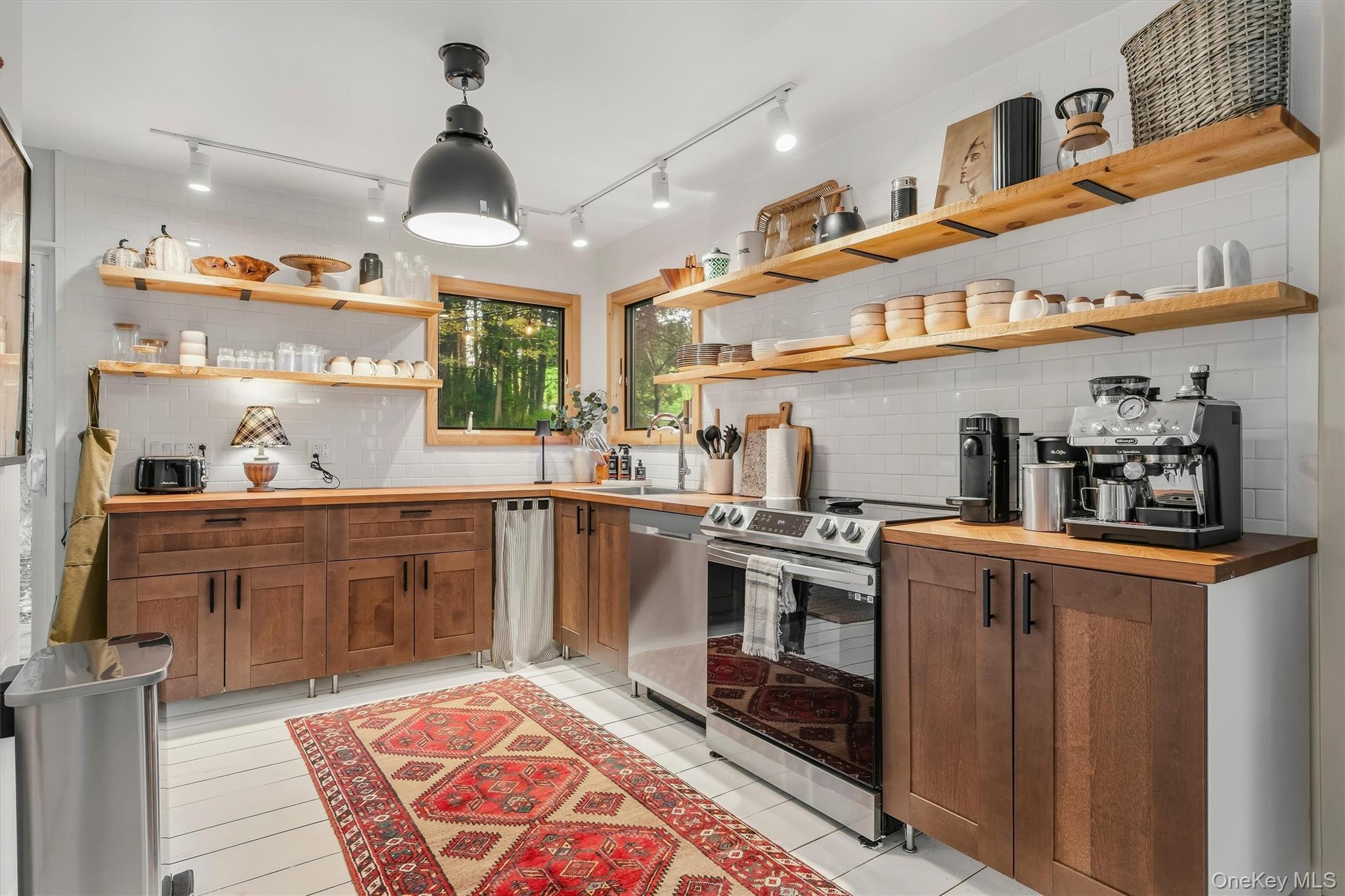 289 Miller Road – For Sale