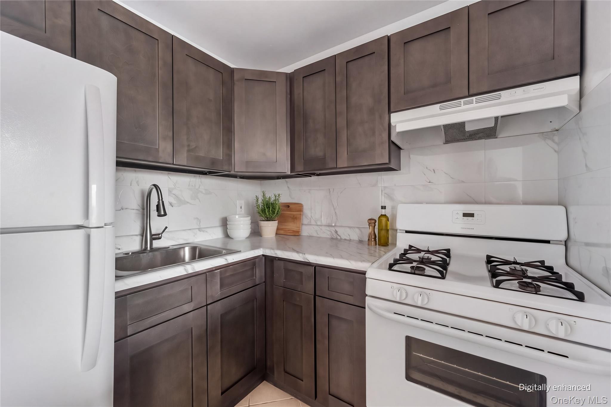 351 N Broadway, Unit 2I photo 12