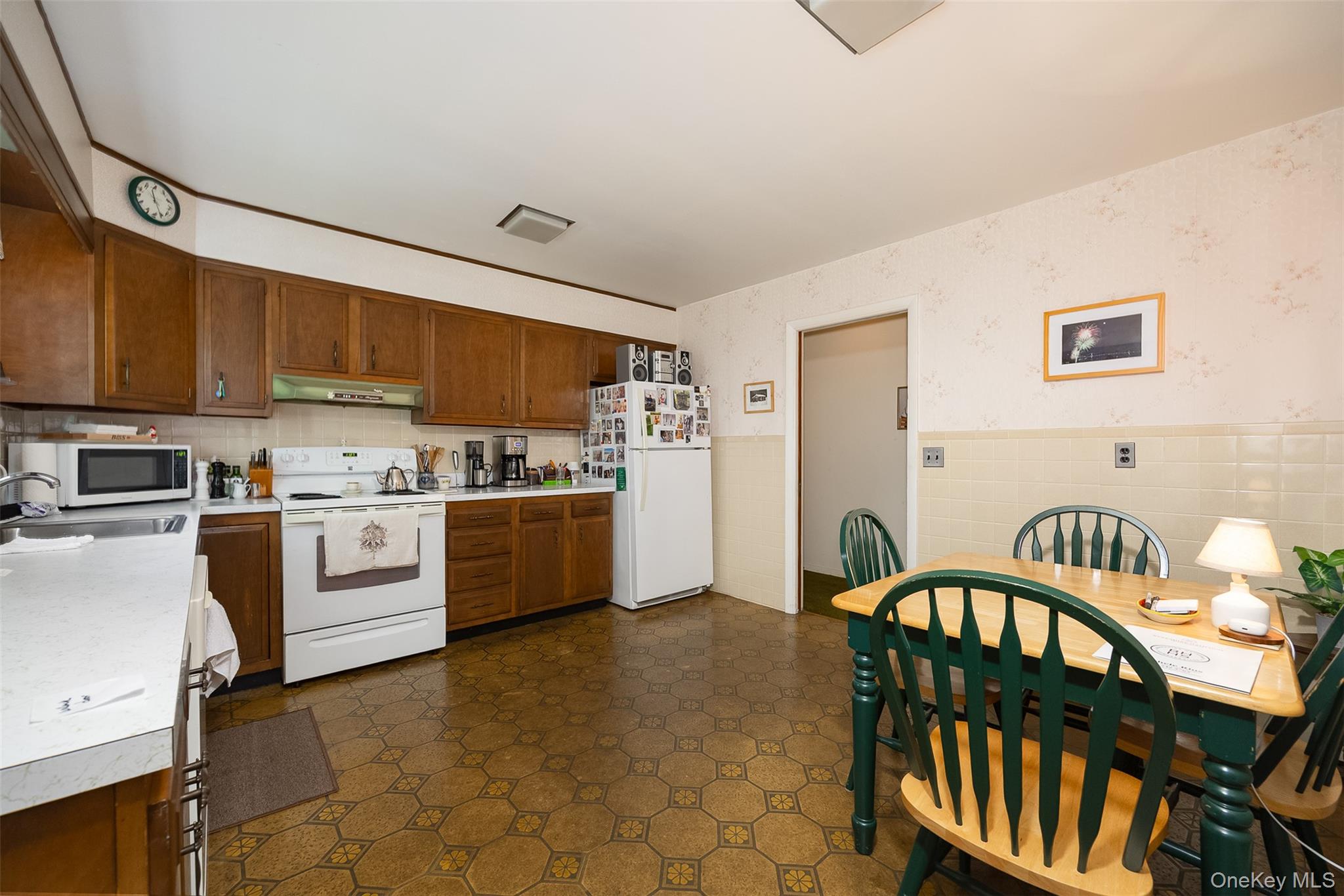 15 Cedar Street – For Sale photo 31