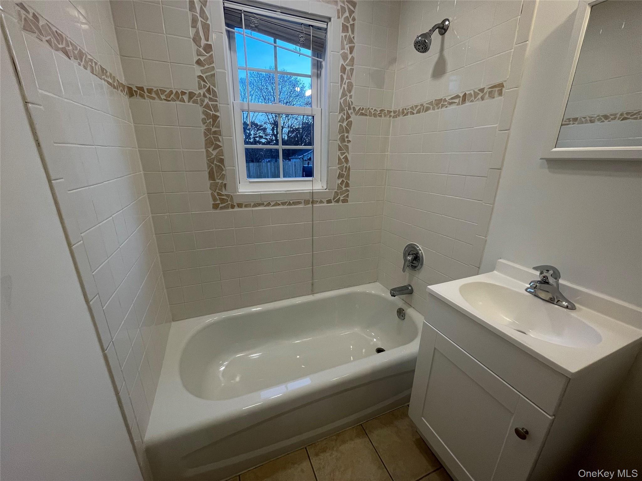 368 Ontario Street – For Rent photo 13