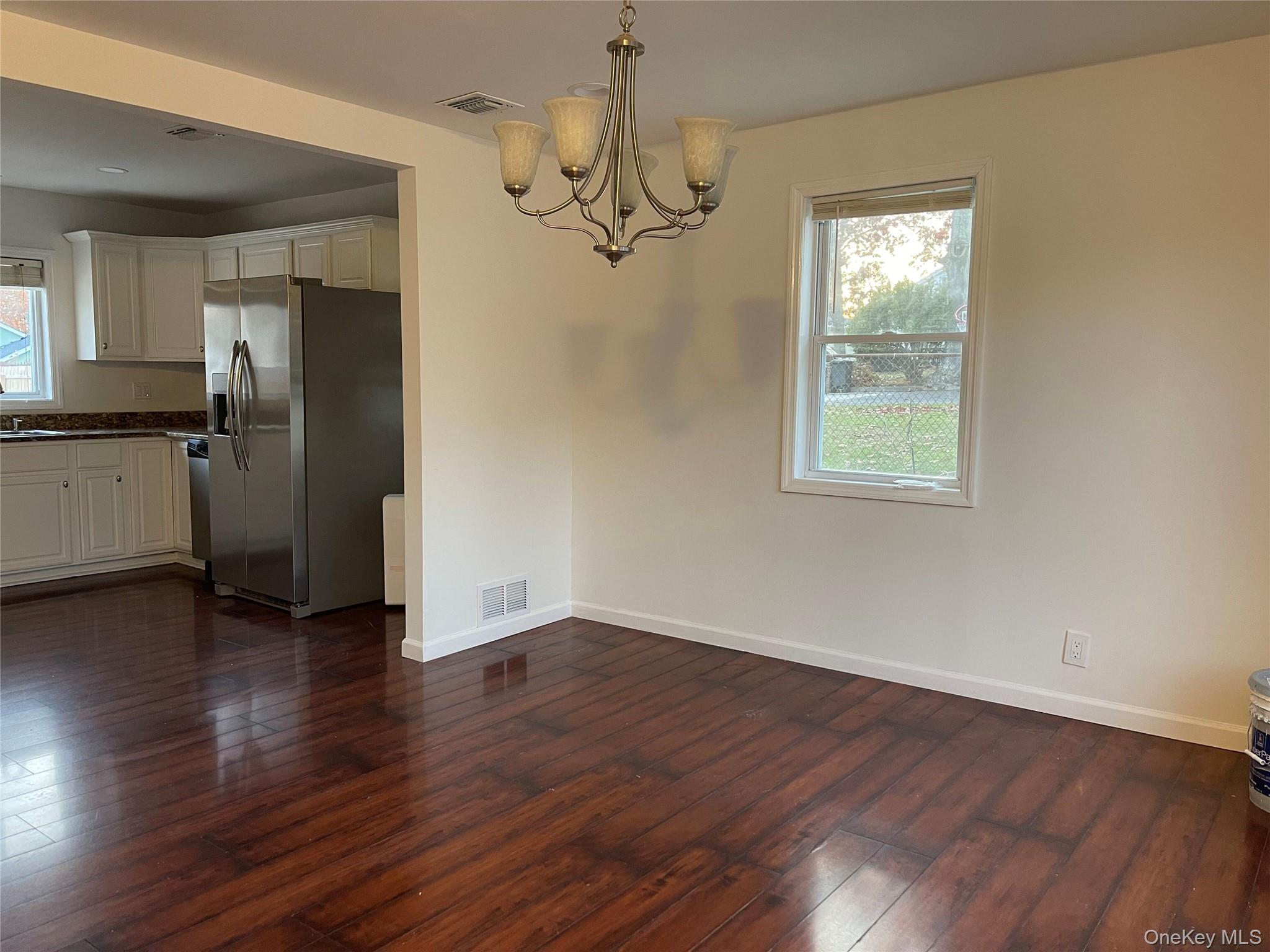 368 Ontario Street – For Rent photo 3