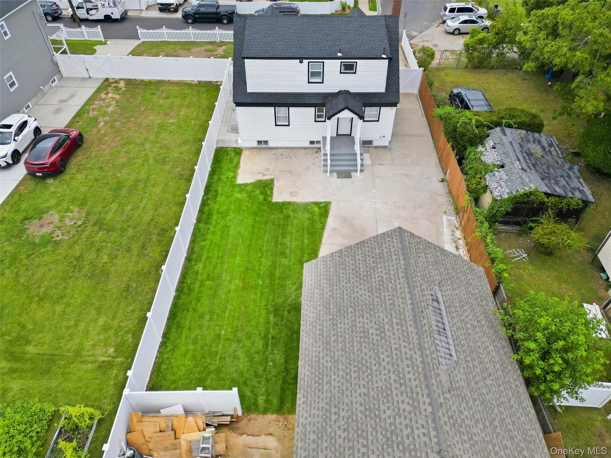 60 Mirin Avenue, Unit 1st Floor photo 25