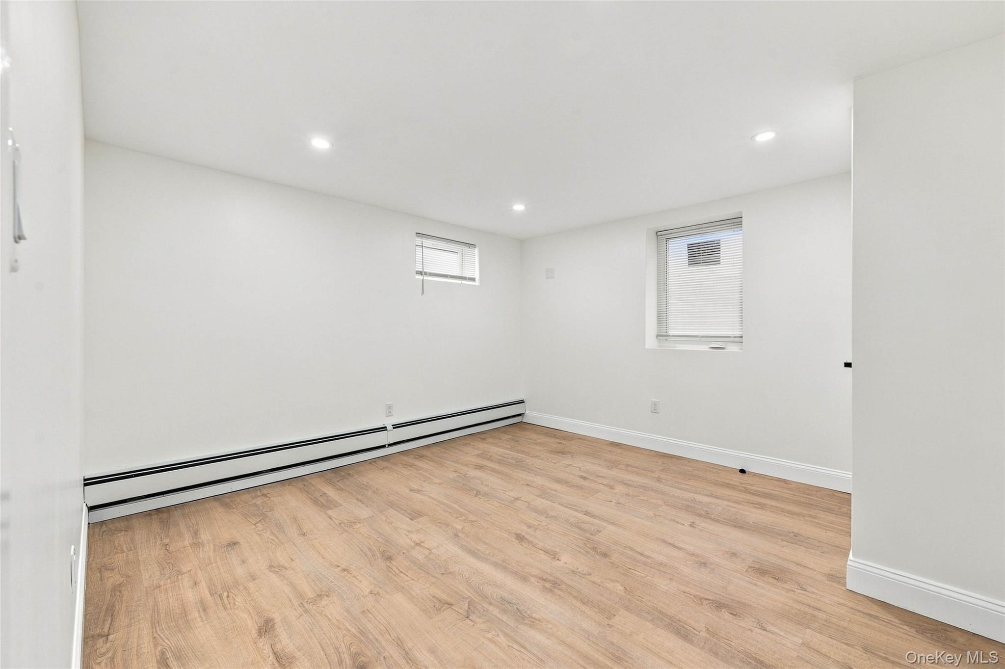 60 Mirin Avenue, Unit 1st Floor photo 13