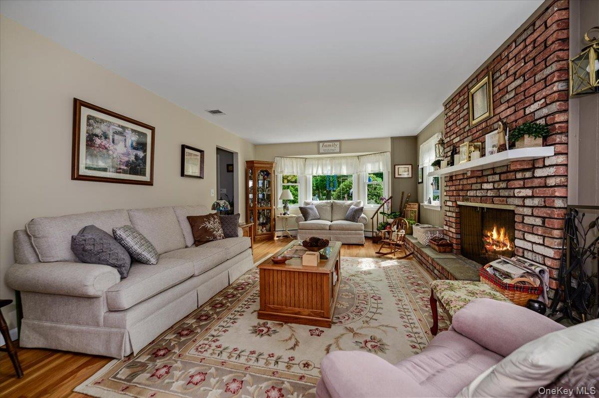 12 Knoll Crest – For Sale photo 15