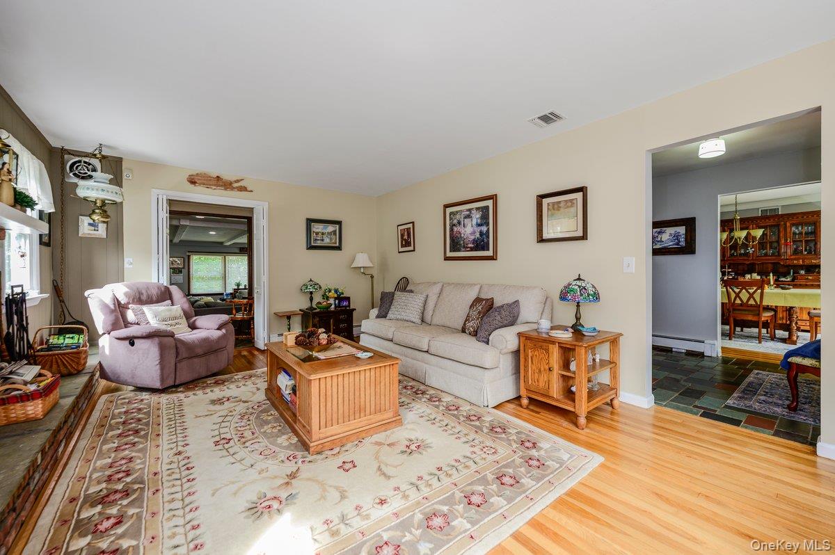 12 Knoll Crest – For Sale photo 17