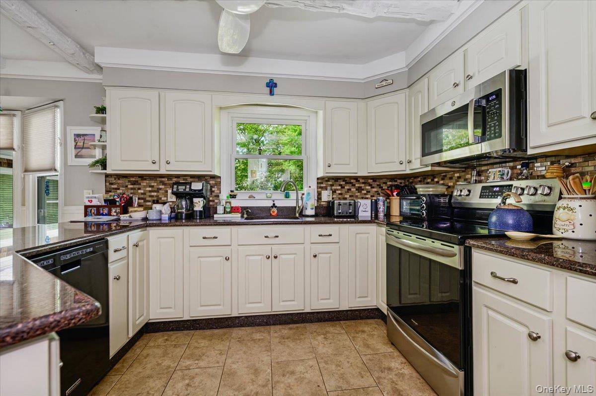 12 Knoll Crest – For Sale photo 22