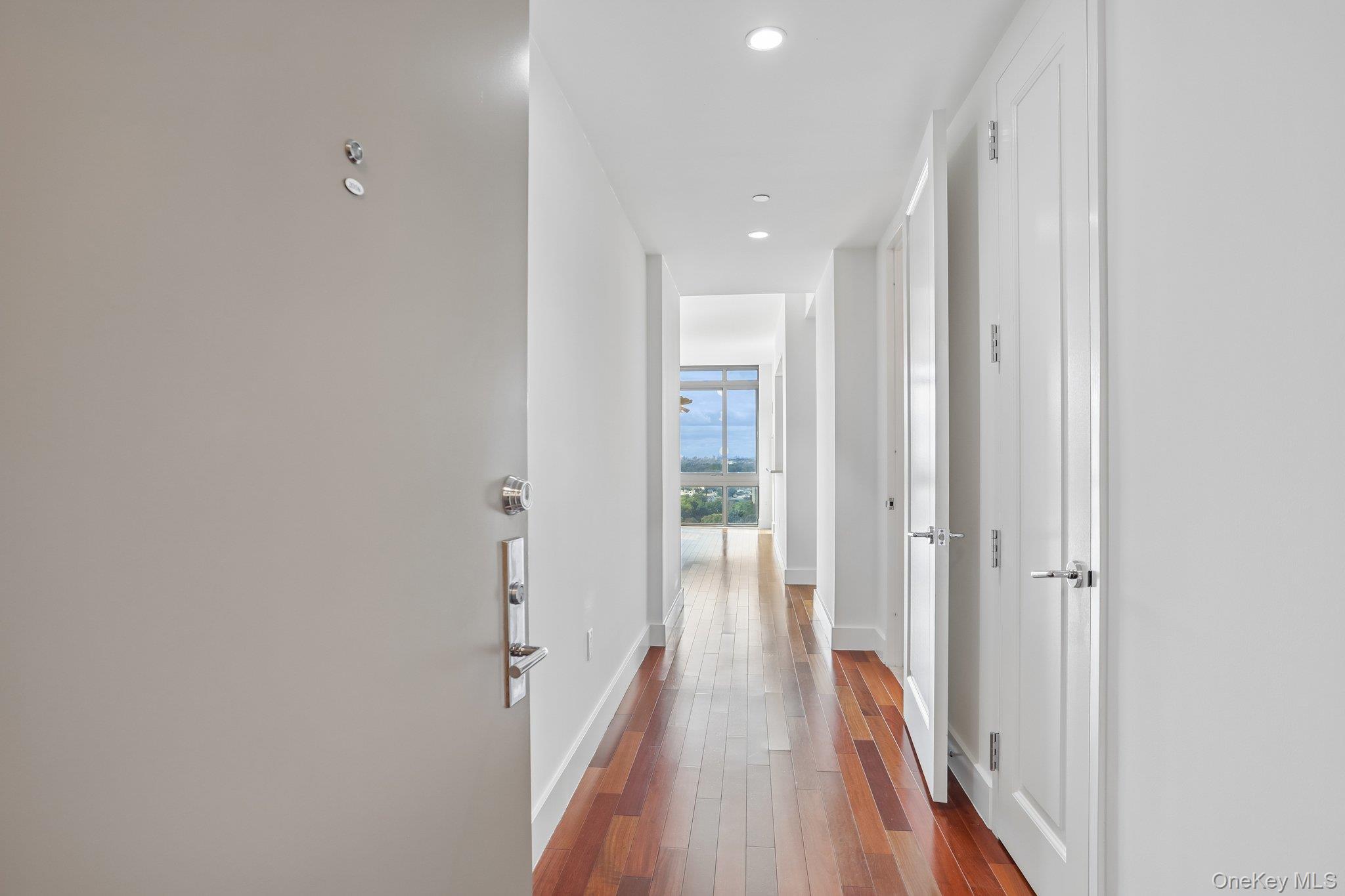 175 Huguenot Street, Unit 2006 photo 15