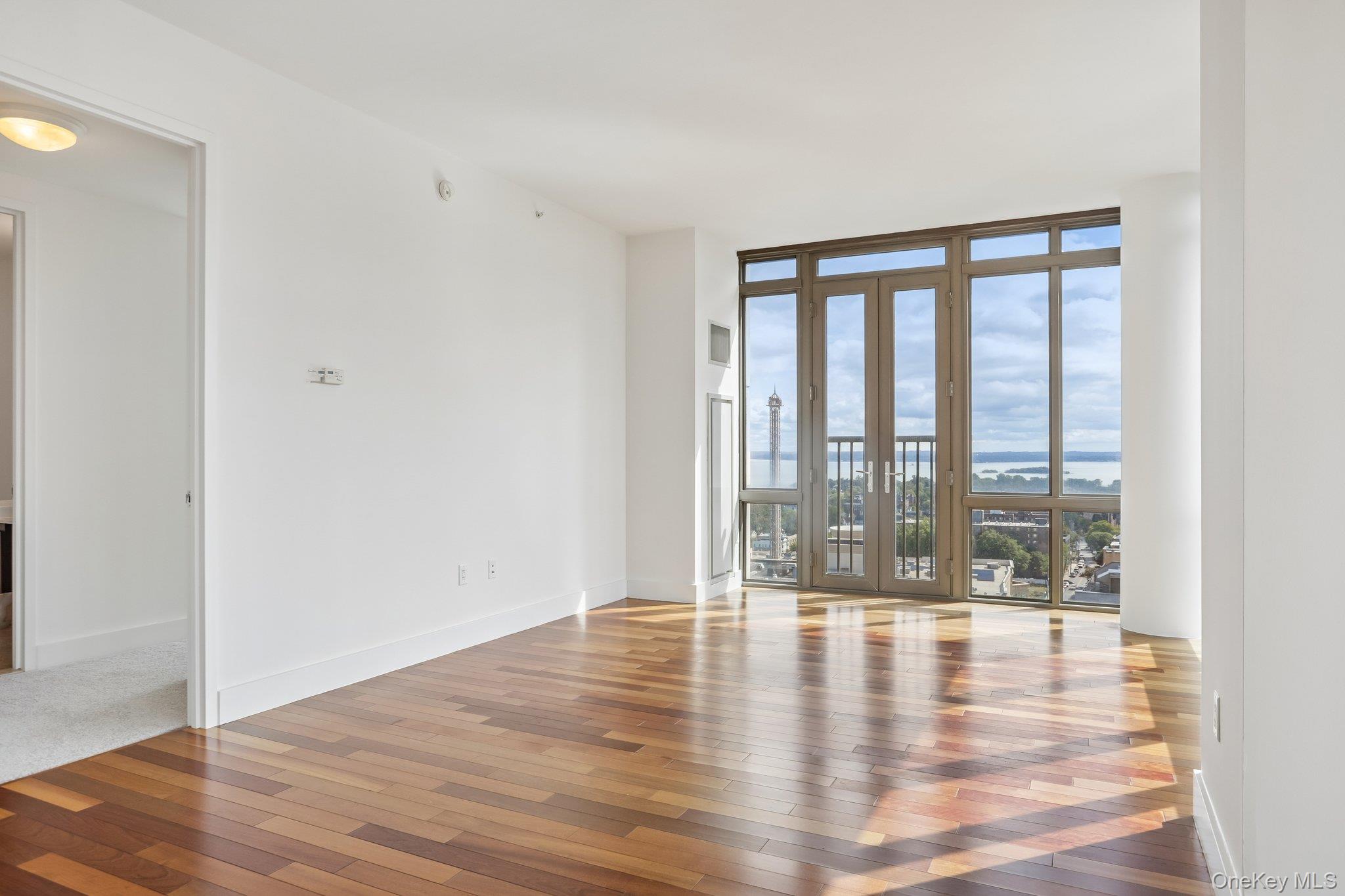 175 Huguenot Street, Unit 2006 photo 5