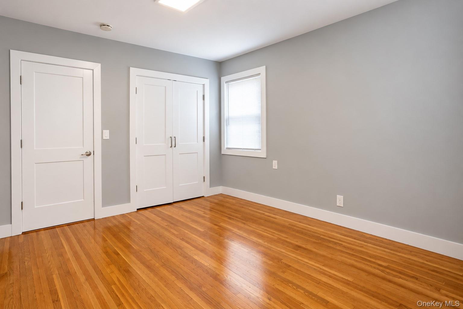 242 E Broadway, Unit 1 photo 19