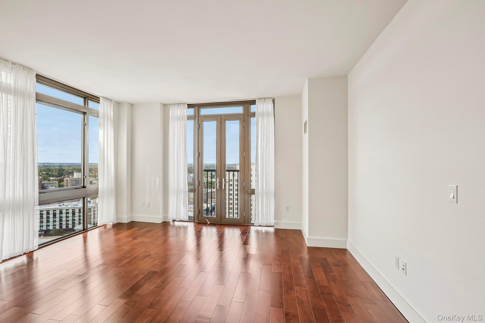 175 Huguenot Street, Unit 2107 photo 5
