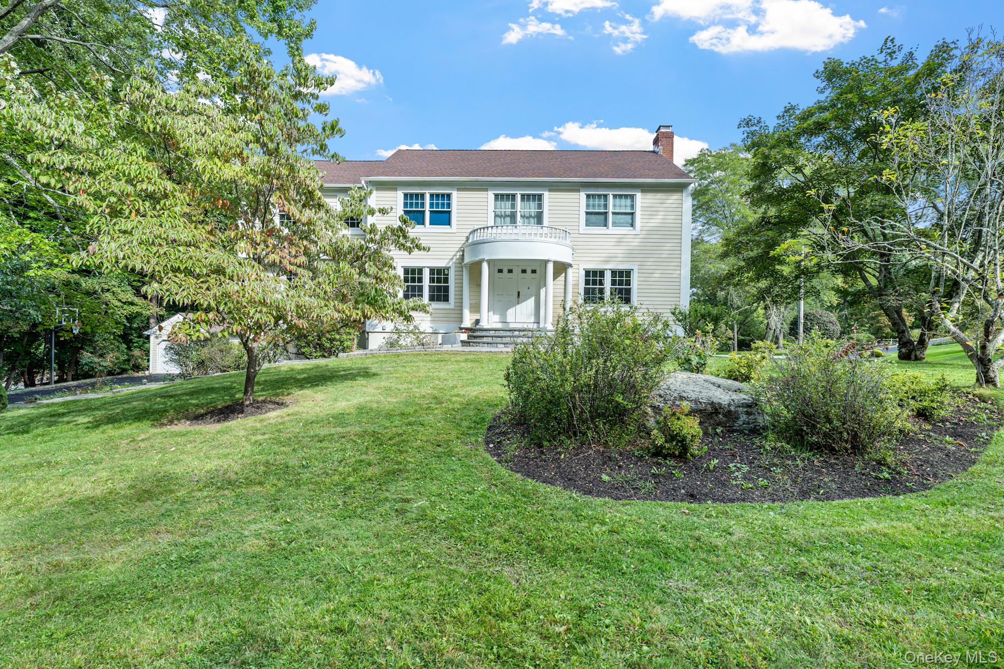 107 Hickory Road – For Sale