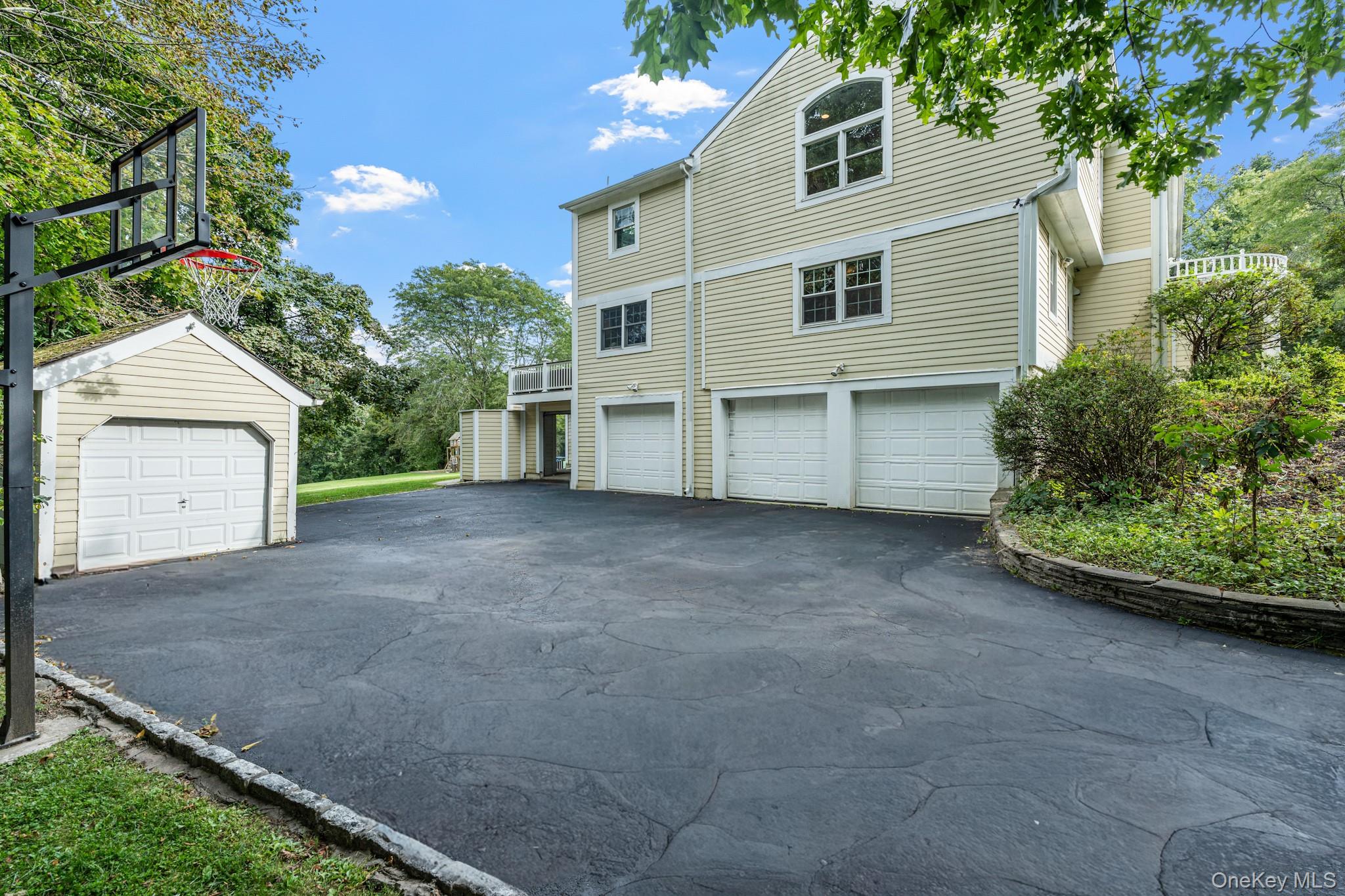 107 Hickory Road – For Sale photo 40