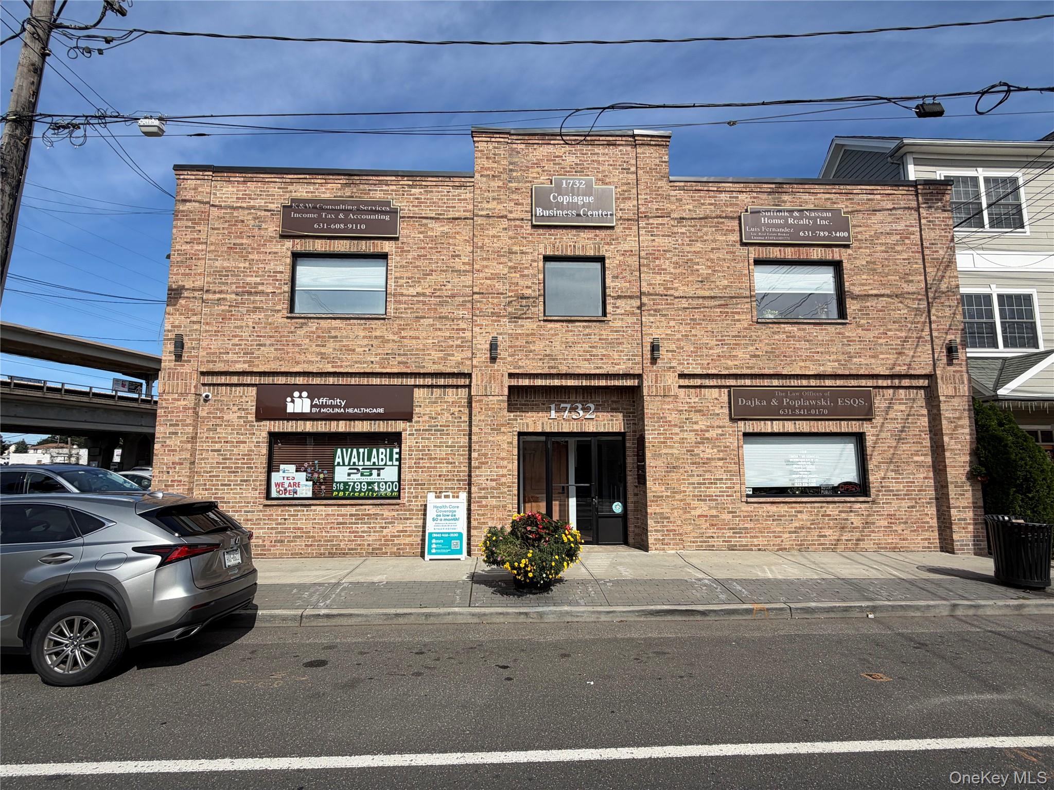 1732 Great Neck Road – For Rent