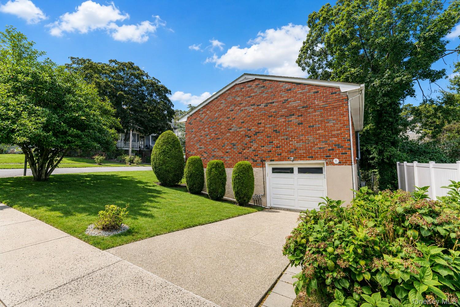 17 Murray Place – For Sale photo 42