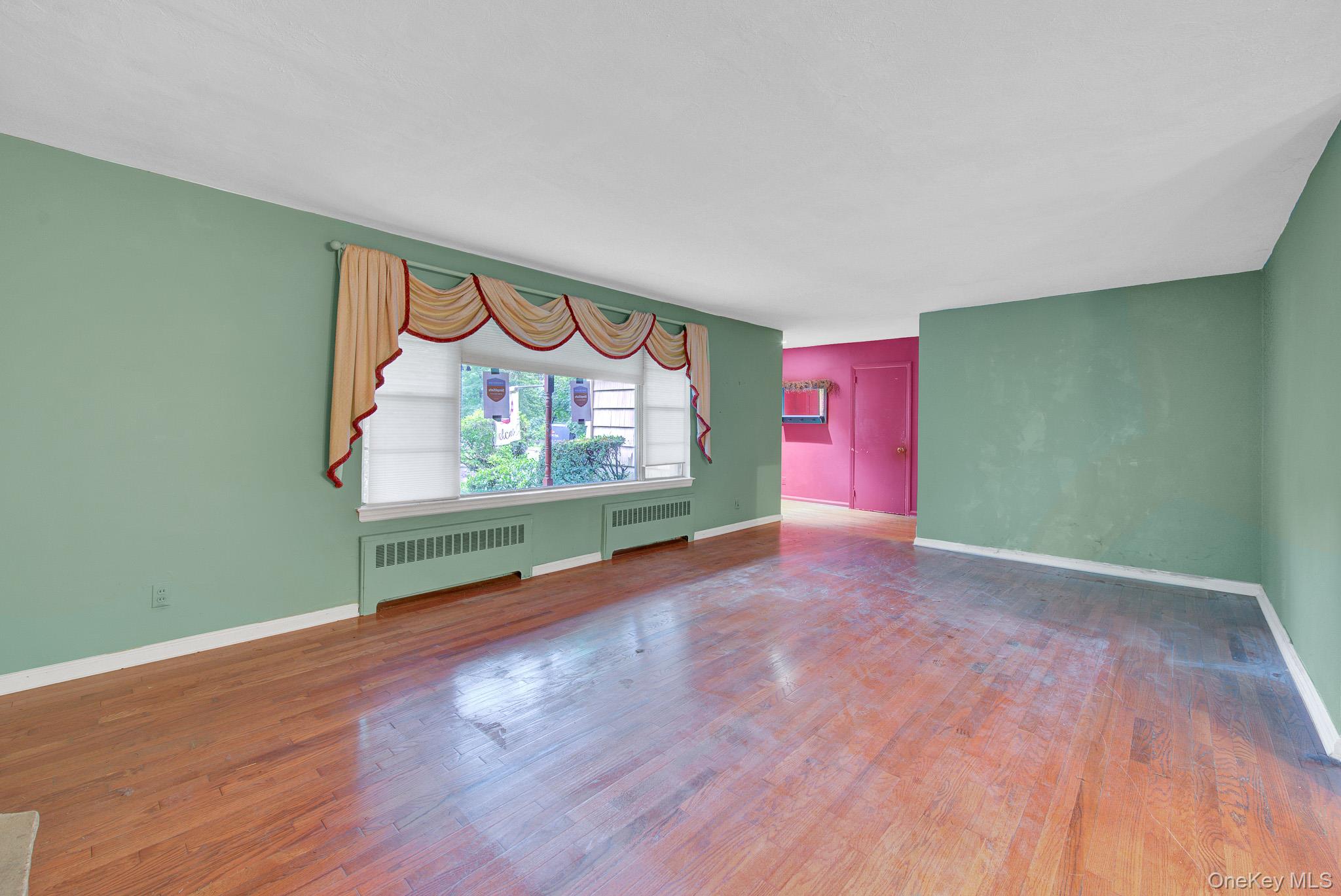 6 Soundview Road – For Sale photo 9