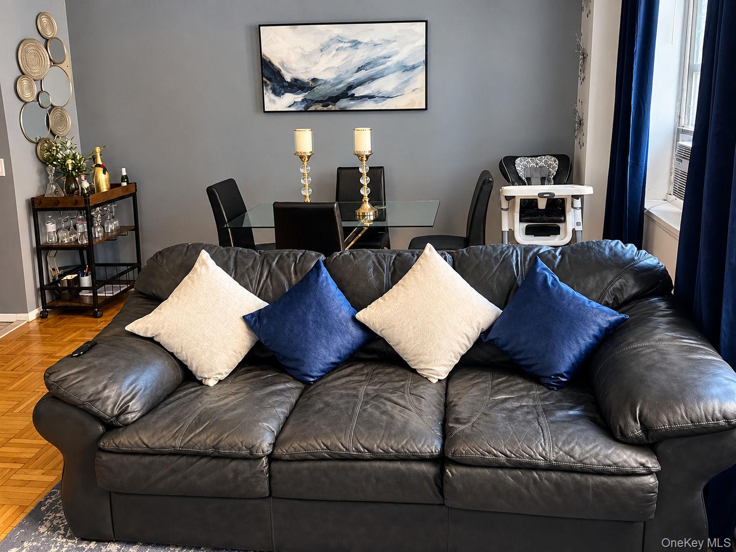 4 Fordham Hill Oval, Unit 2E