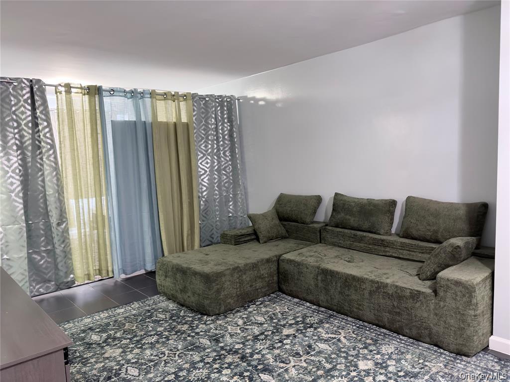 1020 Grand, Unit 17M photo 2