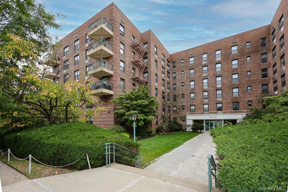 226-26 Union Turnpike Tpke, Unit 6H