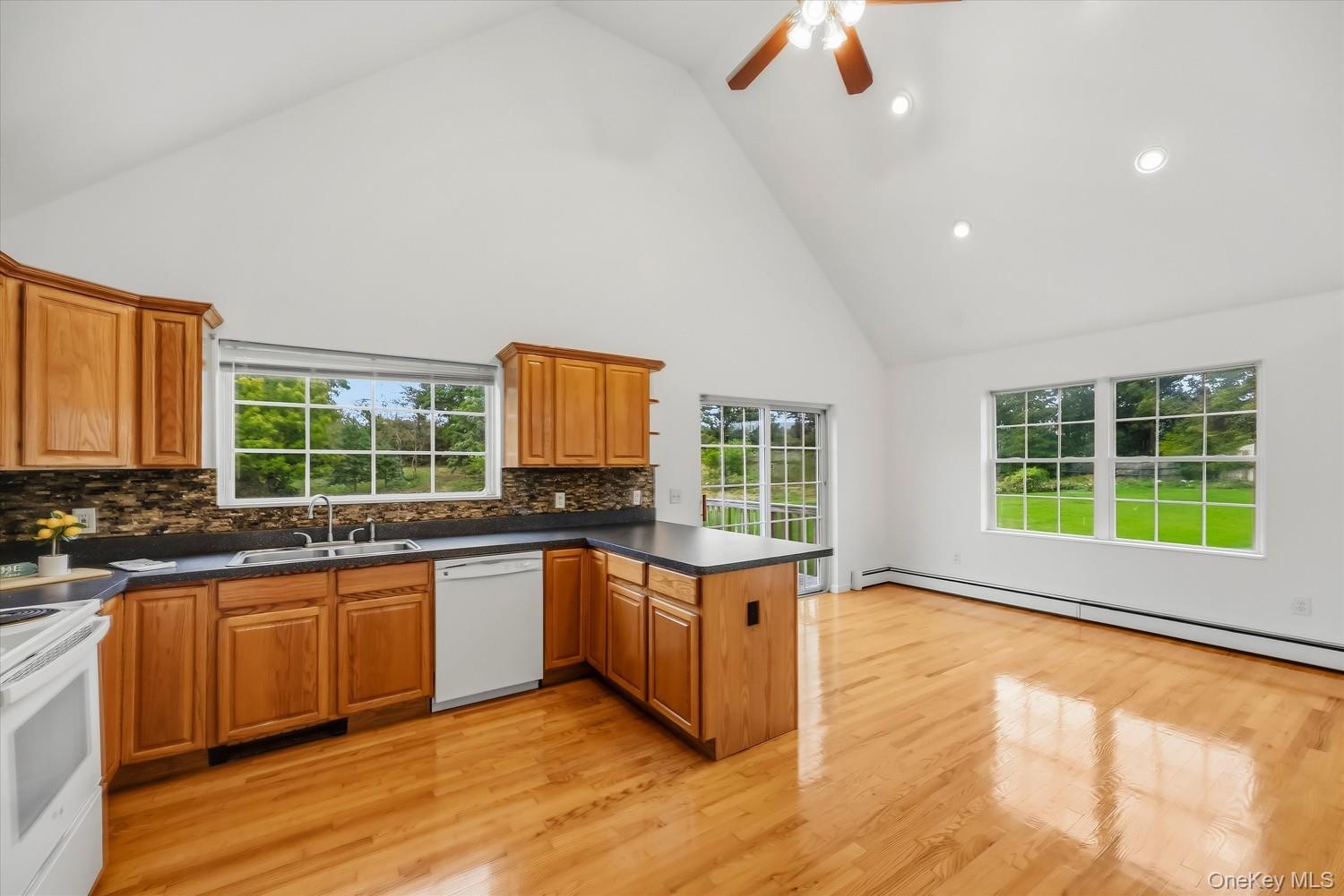 160 Pirog Road – For Sale photo 12