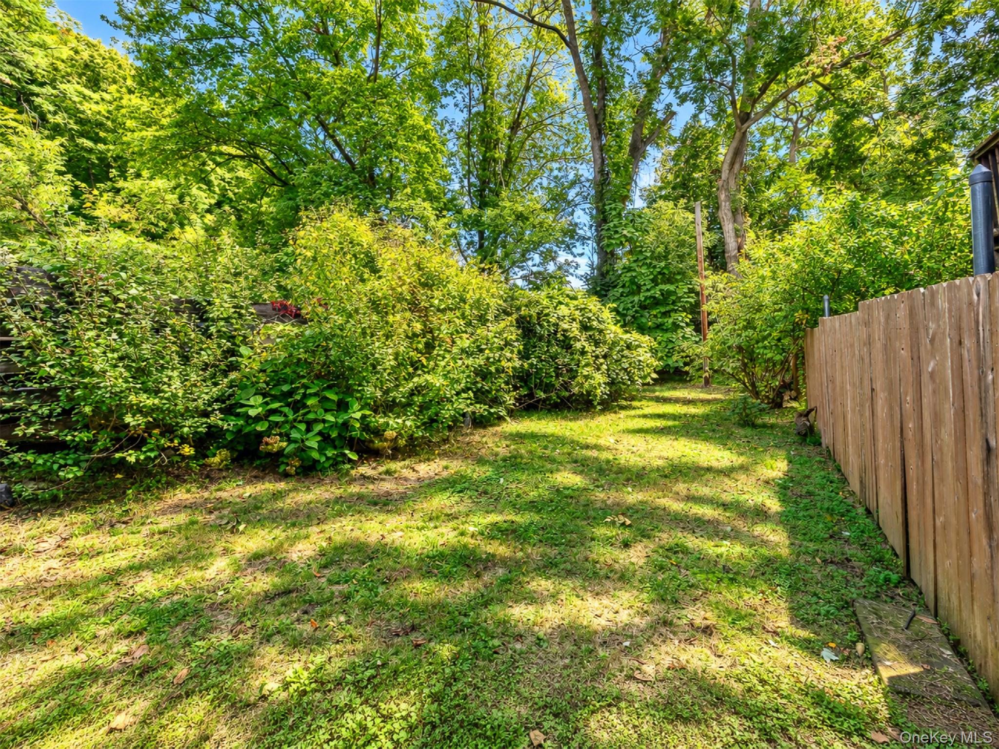 48 Tompkins Street – For Sale photo 36