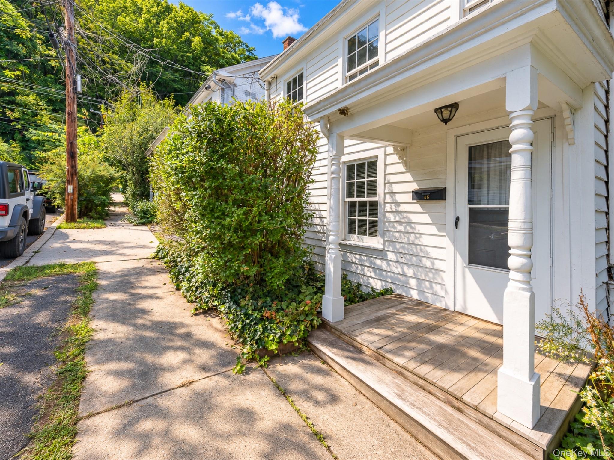 48 Tompkins Street – For Sale photo 2