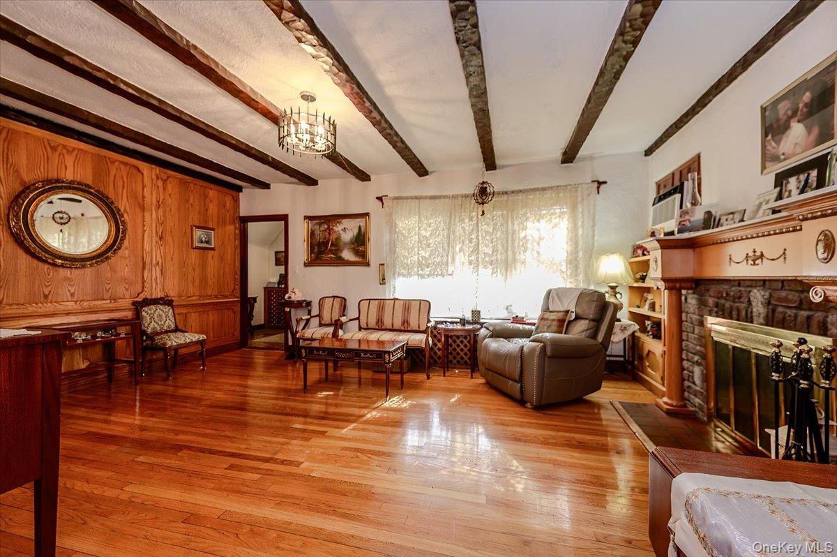 631 Kimball Avenue – For Sale photo 6