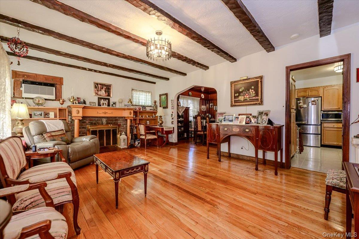631 Kimball Avenue – For Sale photo 5