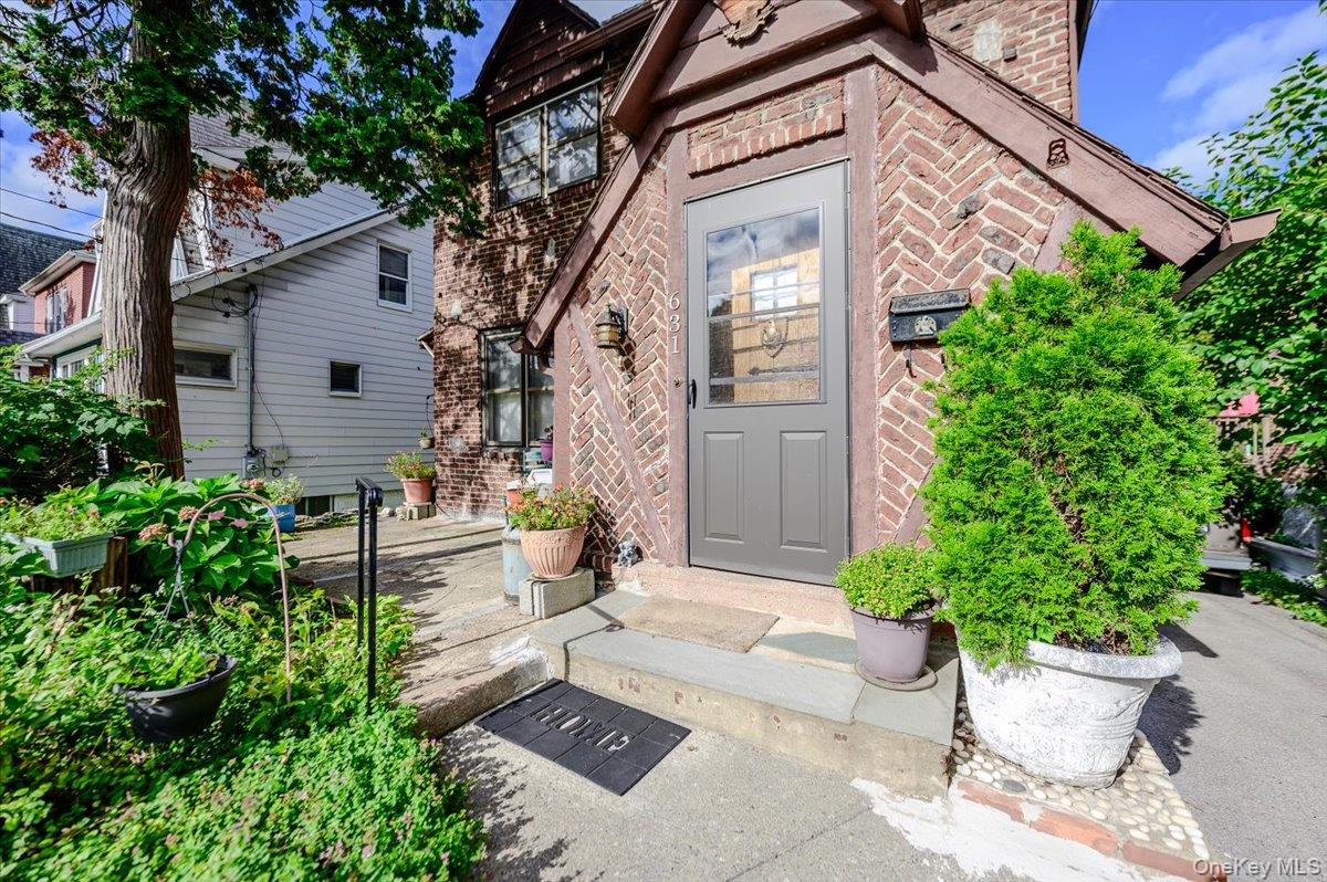 631 Kimball Avenue – For Sale photo 29