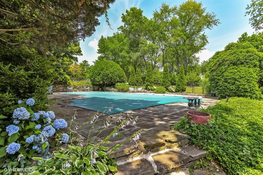 23 Hill House Lane – For Sale photo 18