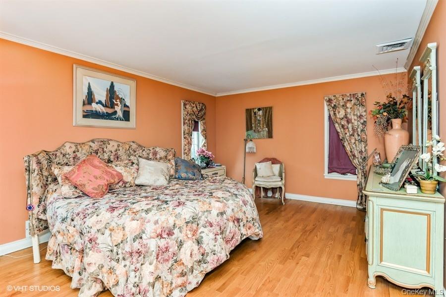 23 Hill House Lane – For Sale photo 11