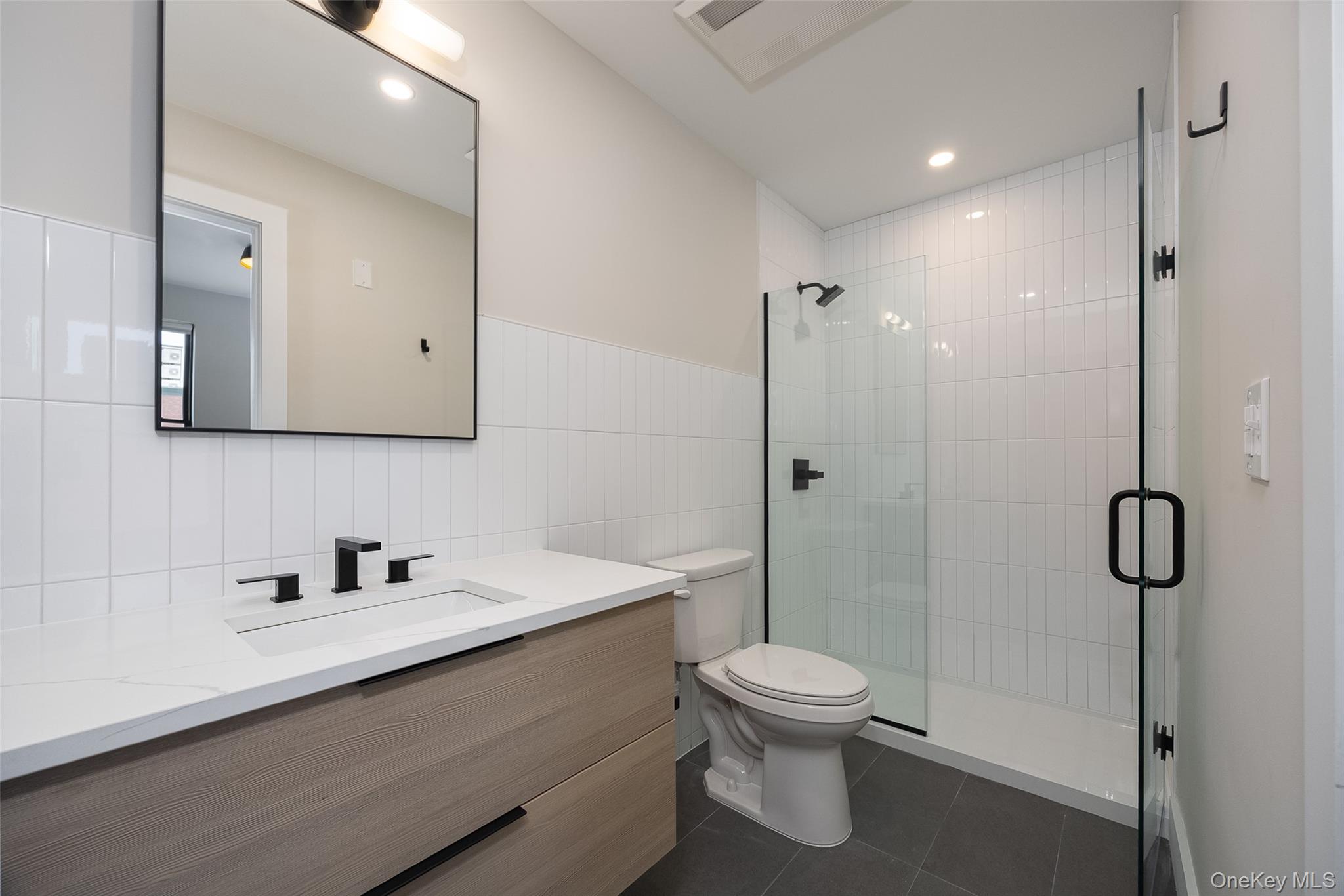 364 Main Street, Unit 208 photo 7