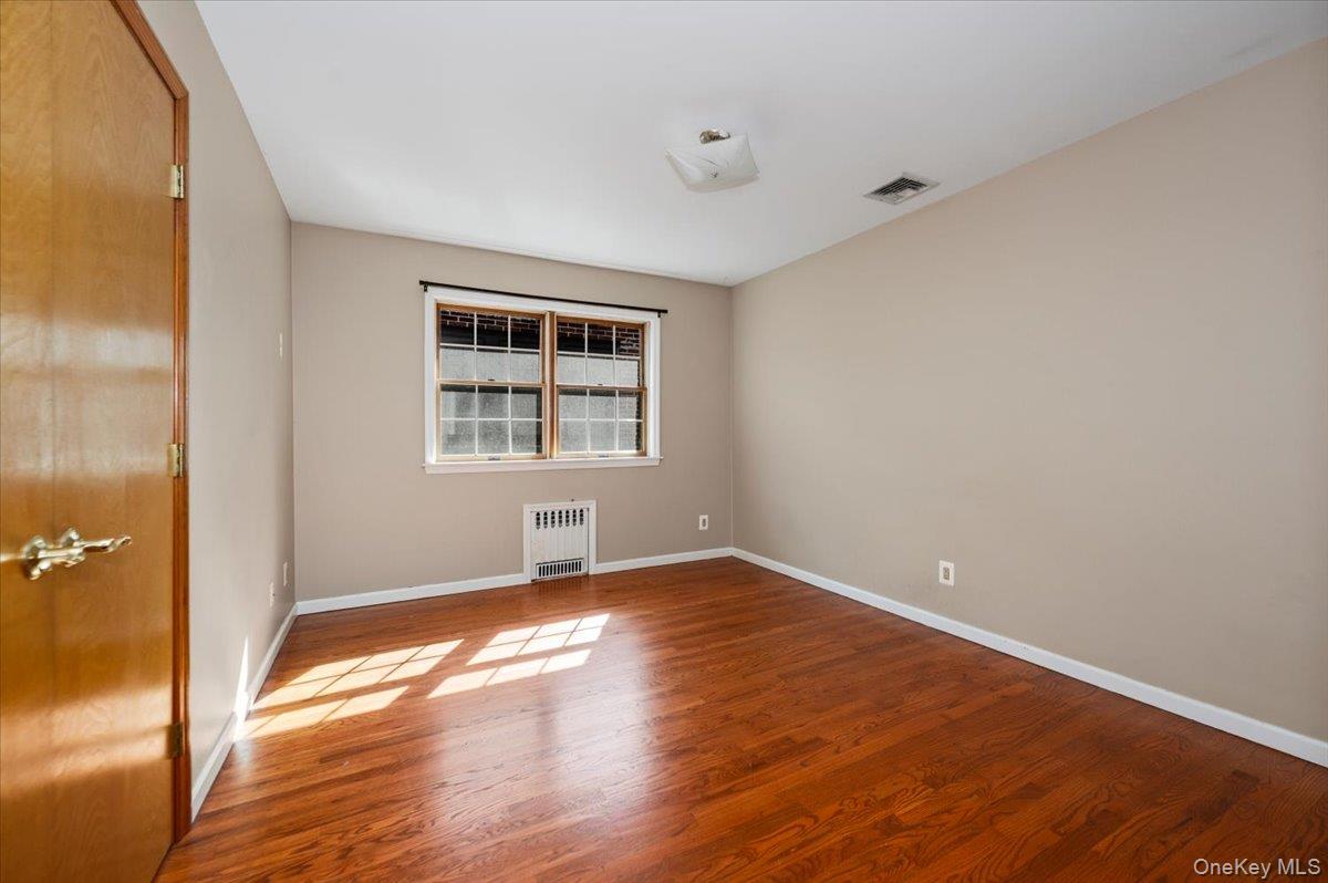 77 W Devonia Avenue – For Sale photo 8