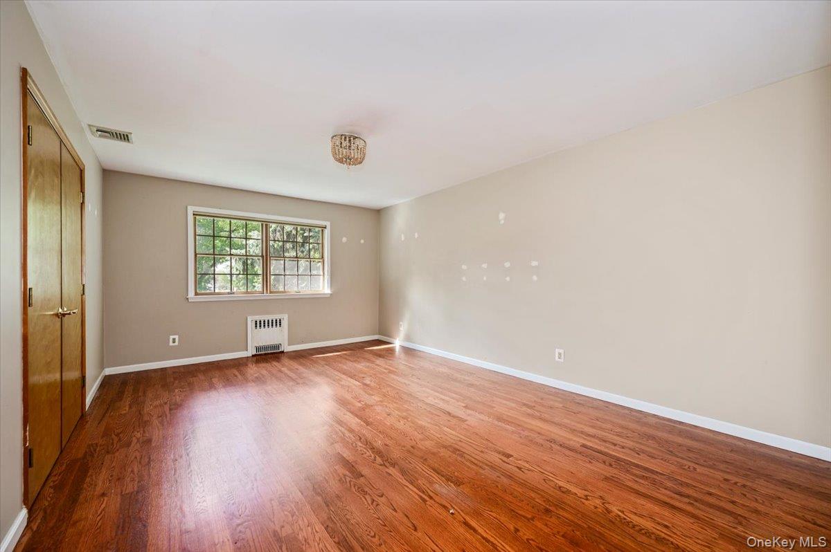 77 W Devonia Avenue – For Sale photo 6