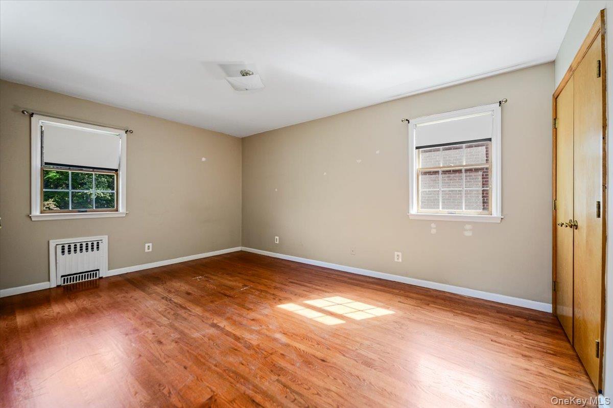 77 W Devonia Avenue – For Sale photo 9