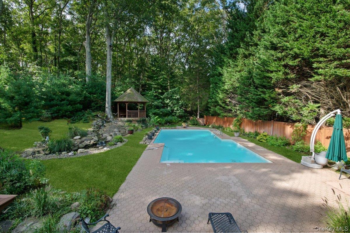 7 Faulkner Lane – For Sale photo 37