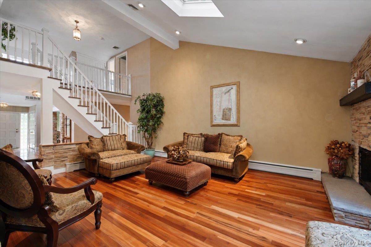7 Faulkner Lane – For Sale photo 13
